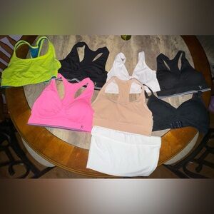 COPY - Lot of 8 small sports bras Danskin